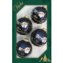 Dekohelden24 Lauschaer Christbaumschmuck - 4er Set Kugeln in Blau matte mit Weihnachtsszene, 7 cm, mit goldenem Kr&ouml;nchen
